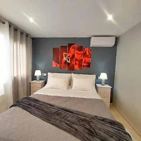 Maxim Apartman *