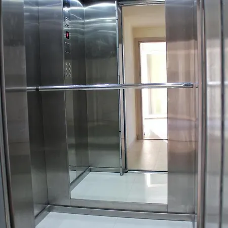 Maxim Apartman